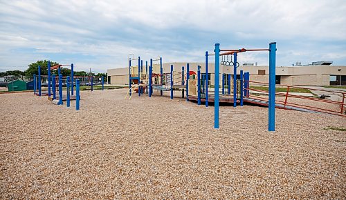 MIKE DEAL / FREE PRESS
The old playground that will be torn down and replaced by a new one this coming October.
Jamie Moses, Minister of Business, Mining, Trade and Job Creation, announces that the province is investing $100,000 through the Healthy Kids, Healthy Communities Play Structure Fund to support the development of a new playground at Lavallee School in the Louis Riel School Division during a press conference held on the grounds of Lavallee School where the new playground will be built.
260824 - Monday, August 24, 2026.