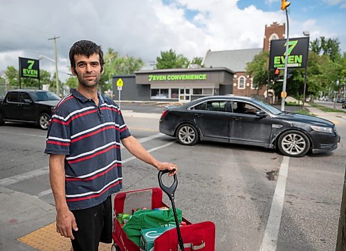 ROBERT LEE / FREE PRESS
Colin Moorhouse stands in front of 7 Even on Ellice Ave., a new chain of convenience stores similar to 7-Eleven that are popping up in the same areas where they recently closed because of crime in Winnipeg on Tuesday, August 25, 2026. 

For Tiago’s story