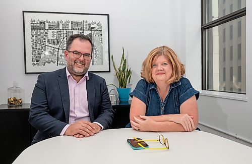 ROBERT LEE / FREE PRESS
Curtis Brown and Mary Agnes Welch are photographed at their office in Winnipeg on Wednesday, August 26, 2026. The two were principals of Probe Research and are now shareholders of Abacus Data.