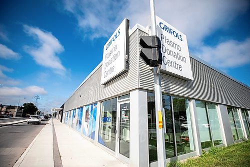 MIKAELA MACKENZIE / FREE PRESS
The Taylor Avenue Grifols plasma donation centre in Winnipeg on Friday, Sept. 4, 2026.
For Ѡstory.
Free Press 2026