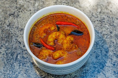 MIKE DEAL / FREE PRESS
Sambal Prawns
Malvin Soh is busy prepping for his pop-up restaurant Sedap Singapore Kitchen. Soh is excited to introduce Winnipeggers to the spicy, complex and delicious flavours of the small island nation.
Reporter: AV Kitching
260910 - Thursday, September 10, 2026.