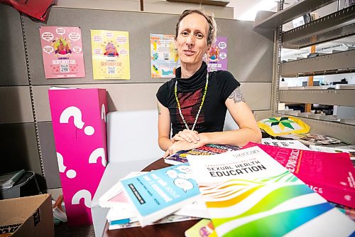 MIKAELA MACKENZIE / FREE PRESS
J Fiedler, a program coordinator at the Sexual Education Resource Centre (SERC) who was involved in consultations for the new curriculum, at the SERC office on Friday, Sept. 11, 2026.
For Maggie story.
Free Press 2026
