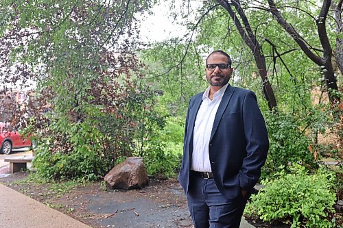 Brandon City Council Ward 8 candidate and realtor Ketan Patel poses for a photo outside The Town Centre in August. Patel faces incumbent Jason Splett and Dhara Patel in the Oct. 28 election. (Alex Lambert/The Brandon Sun)