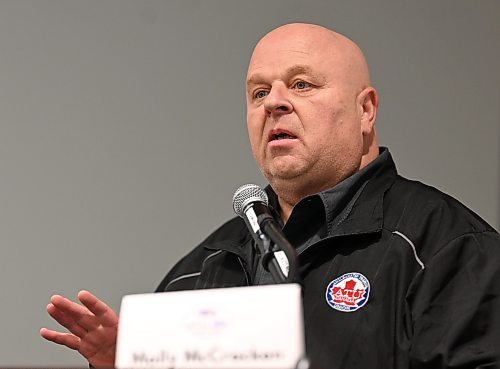 Mike Sudoma/Free Press
Amalgamated Transit Union president John Di Nino addresses the Mayoral Candidates prior to the Mayoral Debate at Union Centre held by the Amalgamated Transit Union Monday evening
September 14, 2026