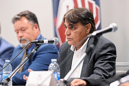 Mike Sudoma/Free Press
Mayoral Candidate Mazhern Alam answers questions during the Mayoral Debate at Union Centre held by the Amalgamated Transit Union Monday evening 
September 14, 2026


