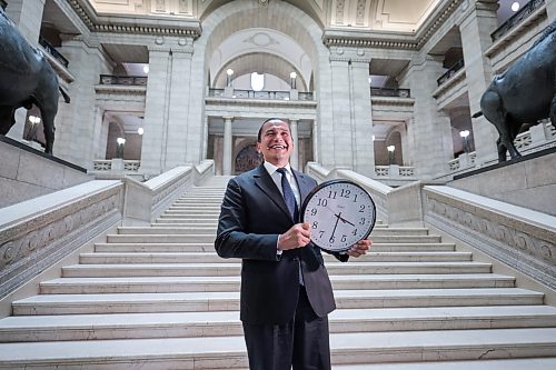 Ruth Bonneville / Free Press
Local Permanent Daylight Saving Time
Fun photo of Premier Wab Kinew with a clock in his hands at the Legislative Building Thursday. For story on how Manitoba Will Move to Permanent Daylight Saving Time.
After listening to the views of Manitobans on seasonal time changes, the Manitoba government has decided to remain on daylight saving time (DST) permanently, Premier Wab Kinew announced today.
Sept 17th, 2026