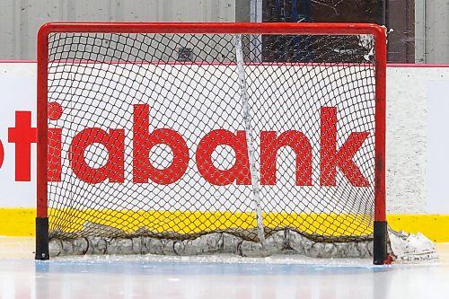 MIKE DEAL / FREE PRESS
Empty net at Hockey For All Centre Thursday.
260917 - Thursday, September 17, 2026.