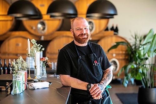 MIKAELA MACKENZIE / FREE PRESS
Snack Hus chef Dustin Pajak in Low Life Brewery on Monday, Nov. 3, 2025.
For Eva story.
Free Press 2025