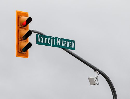 JOHN WOODS / FREE PRESS
A new street sign is seen on the former Bishop Grandin Blvd Tuesday, May 7, 2024.
Reporter: ?