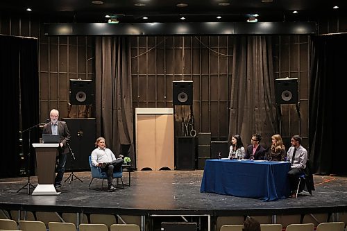 22092026
Brandon Mayor Jeff Fawcett answers questions from panelists during a forum at Brandon University’s Evans Theatre on Tuesday evening. 
(Tim Smith/The Brandon Sun)