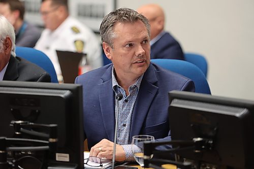 Brandon Coun. Greg Hildebrand (Ward 5) said extending the limit would promote "on-street parking lots." (Alex Lambert/The Brandon Sun)