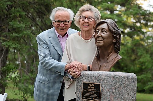 Ruth Bonneville / Free Press
LOCAL Janice Filmon
CITIZEN HONOURED The Honourable Janice Filmon stands next to her newly unveiled bronze bust as she is inducted into the Citizens Hall of Fame site in Assiniboine Park on Wednesday.
Story Former Lieutenant-Governor and philanthropist Janice Filmon was inducted into the Winnipeg Regional Real Estate Board's Citizens Hall of Fame. Filmon is a model of community spirit and generosity, and is widely respected for her leadership with CancerCare Manitoba Foundation, the Arthur V. Mauro Centre for Peace and Justice, Leadership Winnipeg, and the Nellie McClung Foundation.
See story by Aaron
Sept 22nd, 2026
