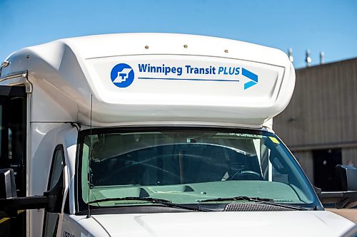 MIKAELA MACKENZIE / FREE PRESS
A Winnipeg Transit Plus vehicle on Monday, June 17, 2024. Winnipeg Transit Plus is introducing new self-service trip booking and fare payment options.
For Jura story.