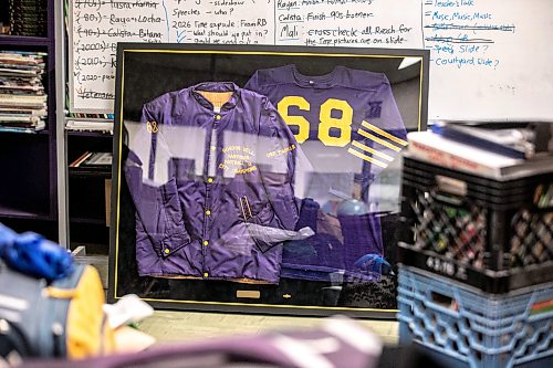 MIKAELA MACKENZIE / FREE PRESS
Items in the archive at Gordon Bell High School on Friday, Sept. 25, 2026.
For Maggie story.
Free Press 2026