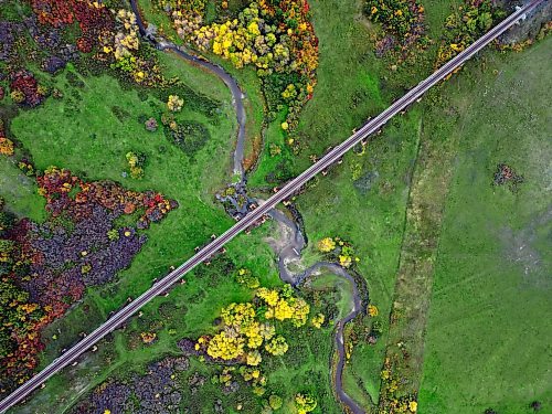 26092026
Fall colours light up the Minnewasta Creek valley where the Uno Trestle Bridge spans across south of Birdtail Sioux First Nation on a cool fall Saturday afternoon.
(Tim Smith/The Brandon Sun)