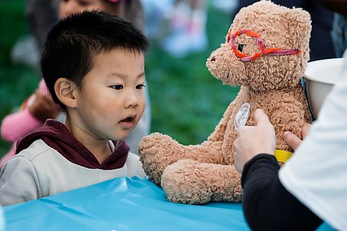 JOHN WOODS / FREE PRESS
A teddy gets some treatment at the Teddy Bear Picnic at Assiniboine Park in Winnipeg, Sunday, September 27, 2026. 

reporter: standup