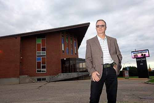 28092026
Kevin Chambers, candidate for Brandon City Council - Ward 3, outside Calvary Temple Brandon in Brandon’s west end on Monday morning. 
(Tim Smith/The Brandon Sun)