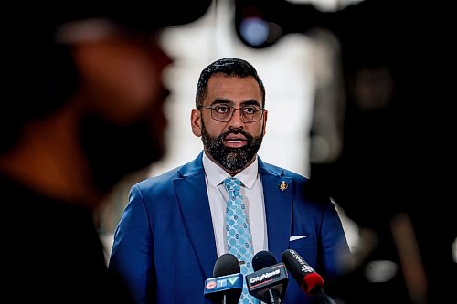 Obby Khan, who recently resigned as leader of the Manitoba Progressive Conservative Party, is just one of several prominent conservative leaders who find themselves in trouble with the public and their own parties. (John Woods/Winnipeg Free Press files)