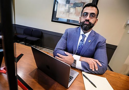 JOHN WOODS / FREE PRESS
Obby Khan, former leader of the Manitoba PC opposition party, works in his office the day resigning from the party in Winnipeg, Tuesday, September 29, 2026. 

reporter: carol