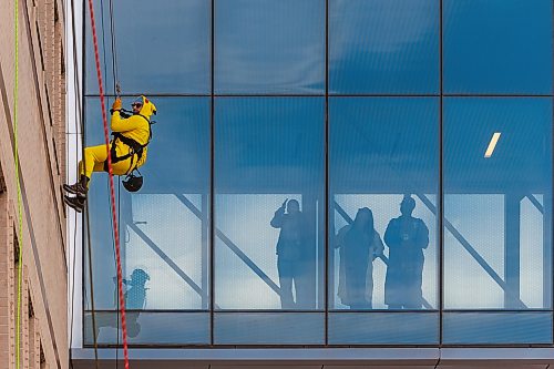 MIKE DEAL / FREE PRESS
Deni Miclea , dressed as Pikachu rappels down the side of the HSC Children’s Hospital during the fifth anniversary of the Suspended Superheroes event Friday afternoon.
Reporter: Kelly-Anne Riess
261002 - Friday, October 02, 2026.