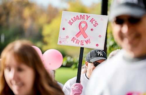 JOHN WOODS / FREE PRESS
People participate in the annual Canadian Cancer Society Run For The Cure at Assiniboine Park in Winnipeg, Sunday, October 4, 2026.
reporter: maggie