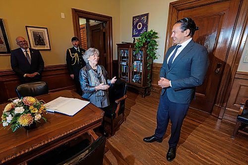 MIKE DEAL / FREE PRESS
Governor General Louise Arbour and Premier Wab Kinew in his office during her first official visit to Manitoba.
During her visit, she will met with provincial officials, including the Honourable Anita R. Neville, Lieutenant Governor of Manitoba; the Honourable Wab Kinew, Premier of Manitoba; and with Indigenous leaders; Minister Will Goodon, Manitoba Metis Federation; Grand Chief Garrison Settee, Manitoba Keewatinowi Okimakanak; and CEO Gayle Gruben, Manitoba Inuit Association.
Reporter: Chris Kitching
261007 - Wednesday, October 07, 2026.