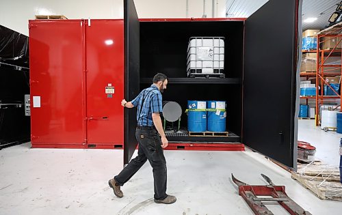 Ruth Bonneville / Free Press
Biz- Morris Ecopoxy
Business photo of EcoPoxy GM, Aaron Maendel closes the large doors to their heat boxes that change the viscosity of their product to allow for mixing and pouring at their production facility on the Oak Bluff Hutterite Colony.
Business feature story on Ecopoxy: Tour of Ecopoxy, a epoxy resin business owned by the Oak Bluff Hutterite Colony near Morris Manitoba. For a 49.8 feature on the boom in Hutterite manufacturing over the past decade.
EcoPoxy is a Canadian farm-based company that produces bio-based epoxies for many commercial and creative arts uses.
Story by Gabby
Oct 9th, 2026