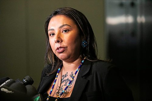 MIKAELA MACKENZIE / FREE PRESS
AMC grand chief Kyra Wilson speaks to the media after the state of the province address at the RBC Convention Centre on Tuesday, Dec. 9, 2025.
For Gabby story.
Free Press 2025