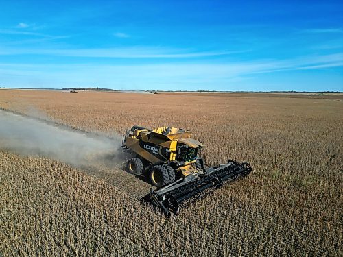 A combine harvests soybeans during the Acres of Hope Rivers and Oak River community harvest in support of the Canadian Foodgrains Bank at a field east of Rivers on Monday. Farmers from the area came together to harvest approximately 155 acres of soybeans, which will be sold at market with the proceeds going to the CFB. CFB has close to three dozen growing projects in Manitoba this year. The Acres of Hope harvest is the last of CFB project harvests for 2026. The CFB works to help provide resources in food insecure areas around the world with the aim of ending ending hunger. Dozens of volunteers are involved in the Acres of Hope project, donating time, seed, chemicals, equipment and anything else needed for the project. Six combines took part in the harvest on Monday, as well as grain carts and grain trucks. Combines harvest soybeans during the Acres of Hope Rivers and Oak River community harvest in support of the Canadian Foodgrains Bank at a field east of Rivers on Monday. Farmers from the area came together to harvest approximately 155 acres of soybeans, which will be sold at market with the proceeds going to the CFB. CFB has close to three dozen growing projects in Manitoba this year. The Acres of Hope harvest is the last of CFB project harvests for 2026. The CFB works to help provide resources in food insecure areas around the world with the aim of ending ending hunger. Dozens of volunteers are involved in the Acres of Hope project, donating time, seed, chemicals, equipment and anything else needed for the project. Six combines took part in the harvest on Monday, as well as grain carts and grain trucks.
(Tim Smith/The Brandon Sun)