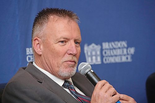 Mayoral candidate Len Isleifson responds to a question during a Breakfast with the Mayoral Candidates event hosted by the Brandon Chamber of Commerce at the Victoria Inn on Wednesday morning. (Matt Goerzen/The Brandon Sun)