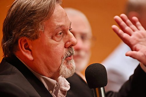 Incumbent councillor Shawn Berry (Ward 7) gestures with his hand while introducing himself during opening statements at the municipal candidates debate for Wards 6, 7 and 10 on Wednesday evening, hosted by The Brandon Sun, Brandon University and WCGtv at the Lorne Watson Recital Hall. (Matt Goerzen/The Brandon Sun)