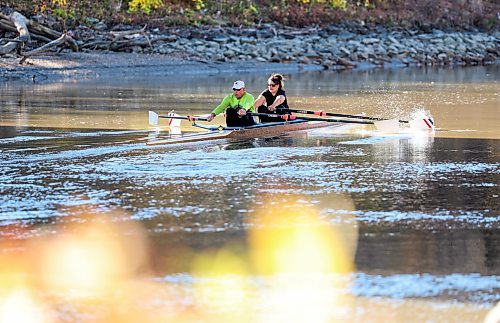 Ruth Bonneville / Free Press
Standup Rowing friends
Rowing buddies, Vic and Brittany decided to take advantage of the gorgeous weather to get one last row in for the year along the Assiniboine River Thursday.
Only gave their first names.
OCT 22nd, 2026