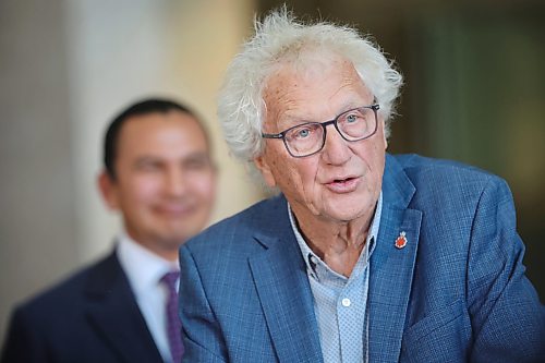 Dr. Don Klassen, former physician consultant for Manitoba’s Health Care Retention and Recruitment Office, speaks during an announcement in the atrium of the Brandon Regional Health Centre on Thursday afternoon. (Matt Goerzen/The Brandon Sun)