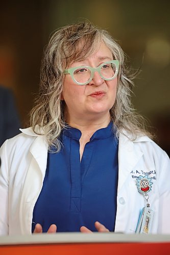 Dr. Arleigh Trainor, an emergency medicine physician and medical educator who works at the Brandon Regional Health Centre, is one of 18 new doctors hired for the Prairie Mountain Health region. She spoke during the province’s press conference on the success of the doctor recruitment and retention program in Manitoba at the hospital atrium on Thursday. (Matt Goerzen/The Brandon Sun)
