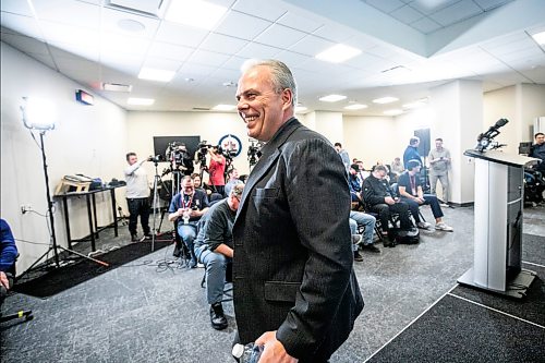 MIKAELA MACKENZIE / FREE PRESS
Kevin Cheveldayoff speaks to the media about the Hellebuyck trade on Friday, Oct. 23, 2026.
For Mike story.
Free Press 2026