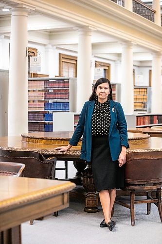 MIKAELA MACKENZIE / FREE PRESS
	

Associate Chief Judge of Reconciliation Jerilee Ryle in the library at the law courts in Winnipeg on Tuesday, Oct. 27, 2026.

For Erik series.
Free Press 2026