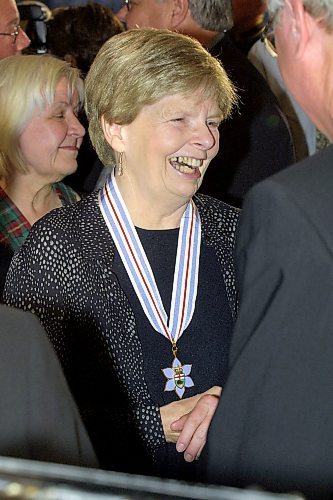 JEFF DE BOOY / WINNIPEG FREE PRESS Local- The Order of Manitoba, Investiture, Room 200, The Legislative Bldg.- A happy Carol Shields after ceremony (Rabson story). July 5th/2001.